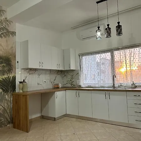 Victorias Apartment